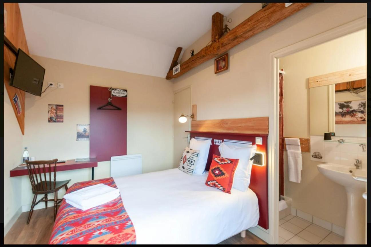 Hotel Le Ranch Brûlon Buitenkant foto